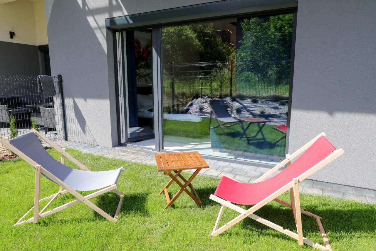 Apartament Ksiezycowy Z Jacuzzi Nowy Sacz Exterior photo